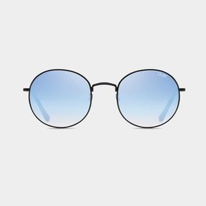 Quay Mod Star Sunglasses